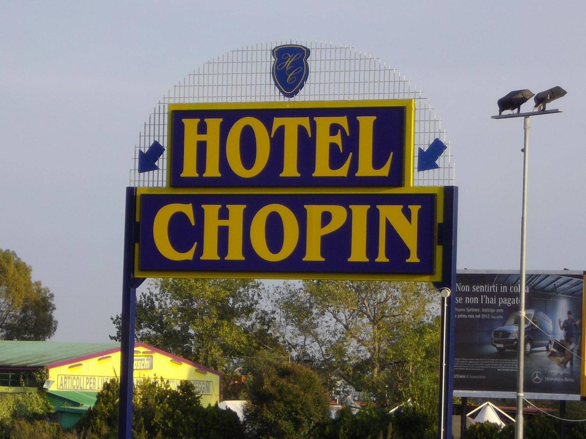 Hotel Chopin Fiumicino Esterno foto