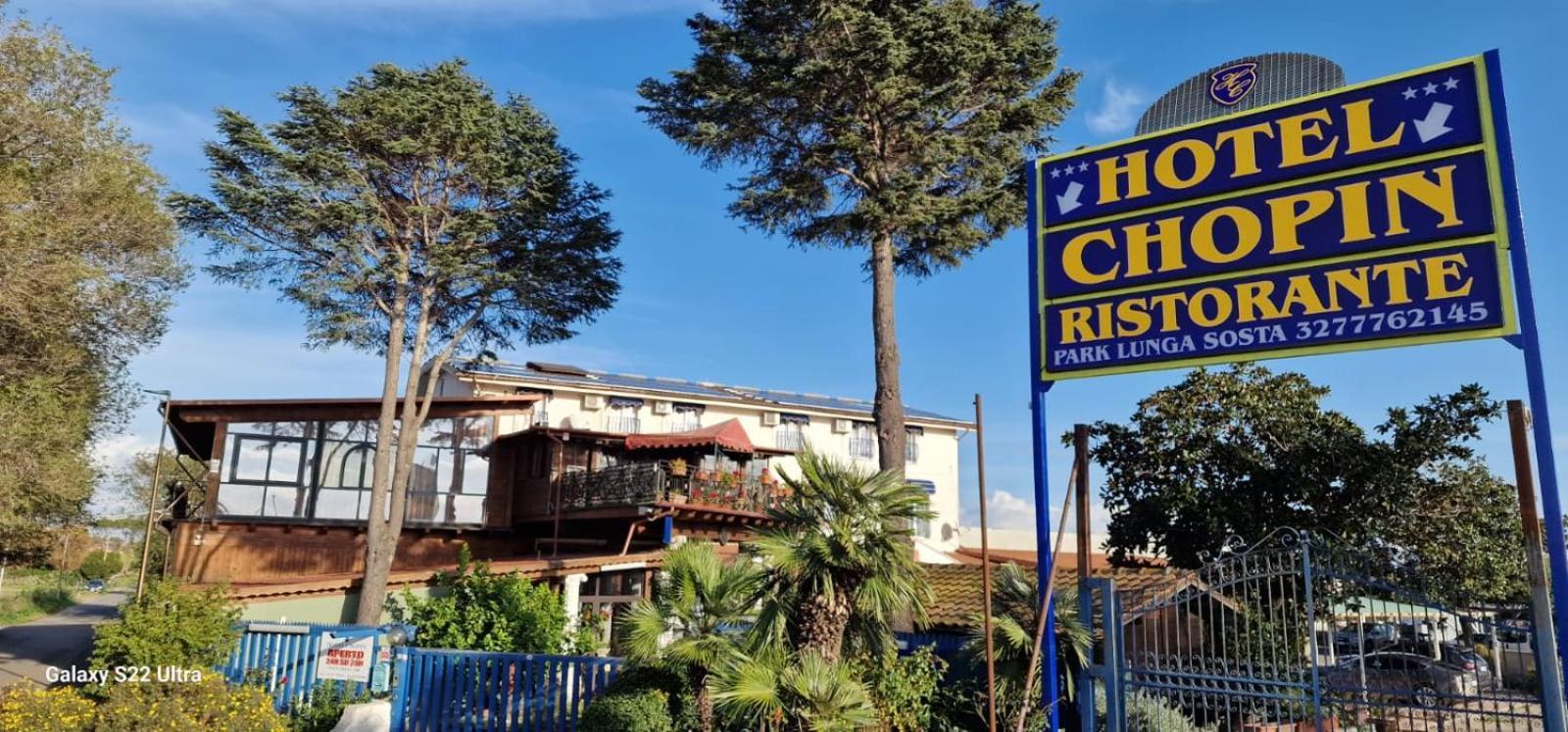 Hotel Chopin Fiumicino Esterno foto